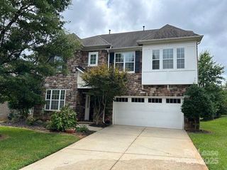 9927 Paxton Run Road, Charlotte, NC 28277