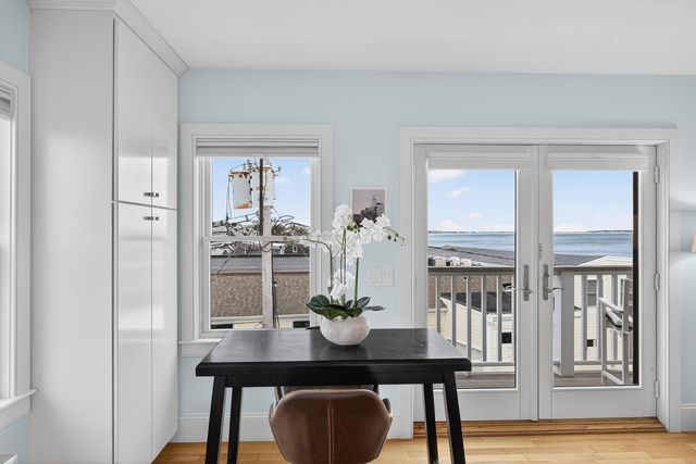 333 Commercial Street Unit 9, Provincetown, MA 02657