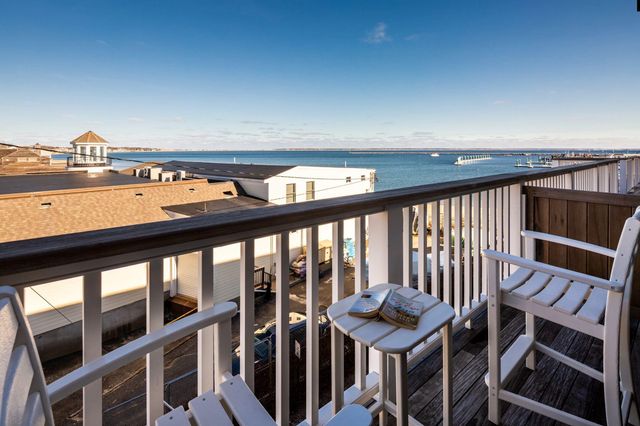 333 Commercial Street Unit 9, Provincetown, MA 02657