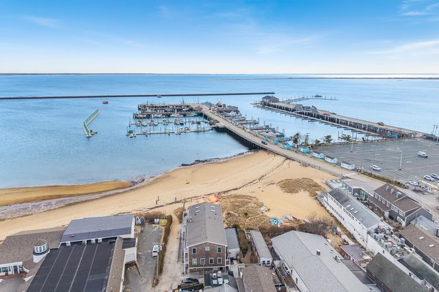 333 Commercial Street Unit 9, Provincetown, MA 02657