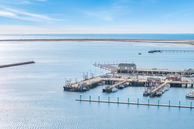 333 Commercial Street Unit 9, Provincetown, MA 02657