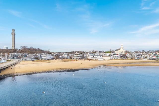 333 Commercial Street Unit 9, Provincetown, MA 02657