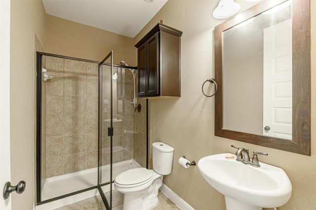 4607 Rockton Hills Lane, Sugar Land, TX 77479