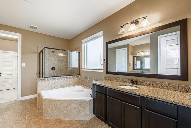 4607 Rockton Hills Lane, Sugar Land, TX 77479