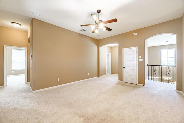 4607 Rockton Hills Lane, Sugar Land, TX 77479