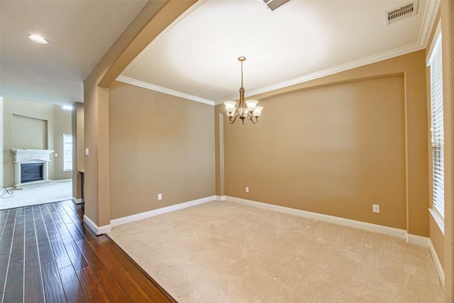 4607 Rockton Hills Lane, Sugar Land, TX 77479