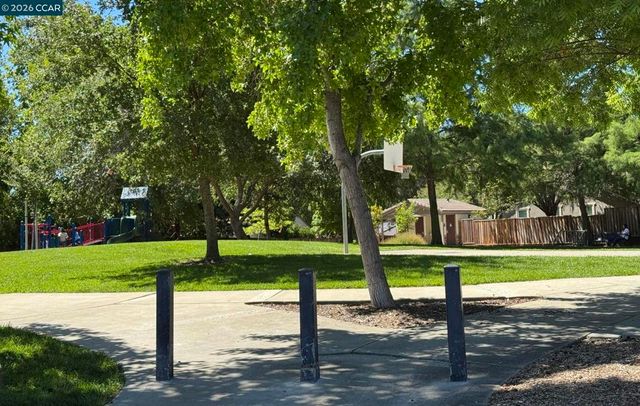 3671 Platt Ct, Pleasanton, CA 94588