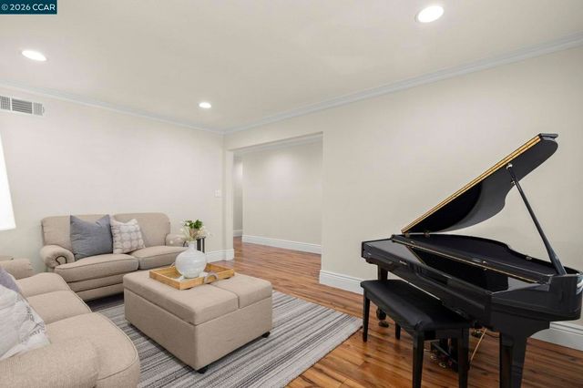 3671 Platt Ct, Pleasanton, CA 94588