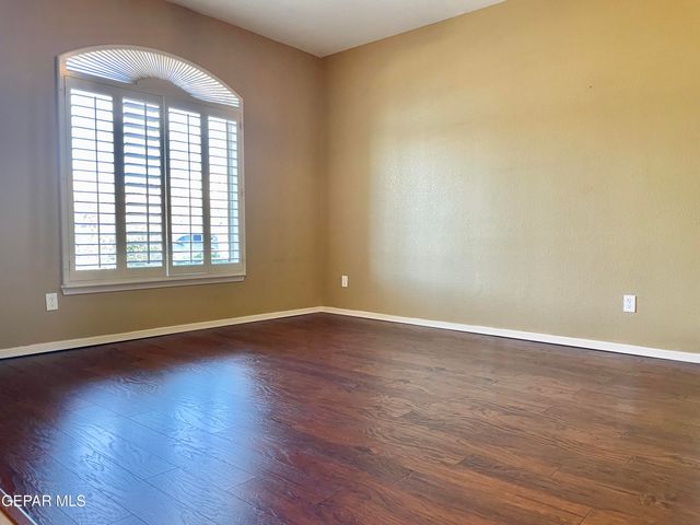 1472 Pioneer Ridge, El Paso, TX 79912