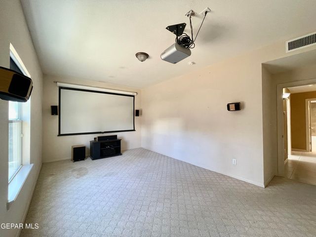 1472 Pioneer Ridge, El Paso, TX 79912