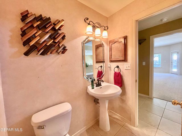 1472 Pioneer Ridge, El Paso, TX 79912