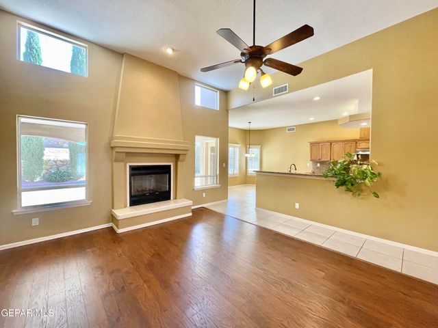 1472 Pioneer Ridge, El Paso, TX 79912