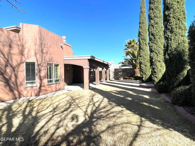 1472 Pioneer Ridge, El Paso, TX 79912