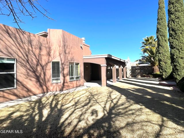 1472 Pioneer Ridge, El Paso, TX 79912