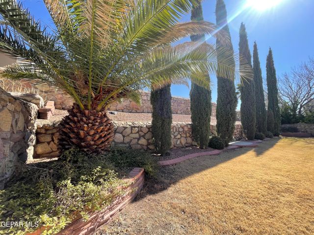 1472 Pioneer Ridge, El Paso, TX 79912