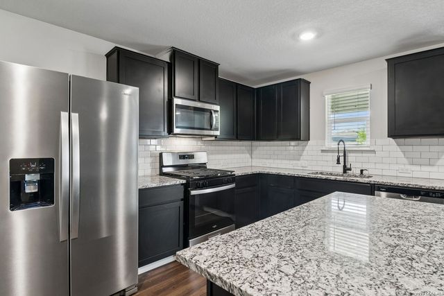 177 Sage Sparrow, San Antonio, TX 78253