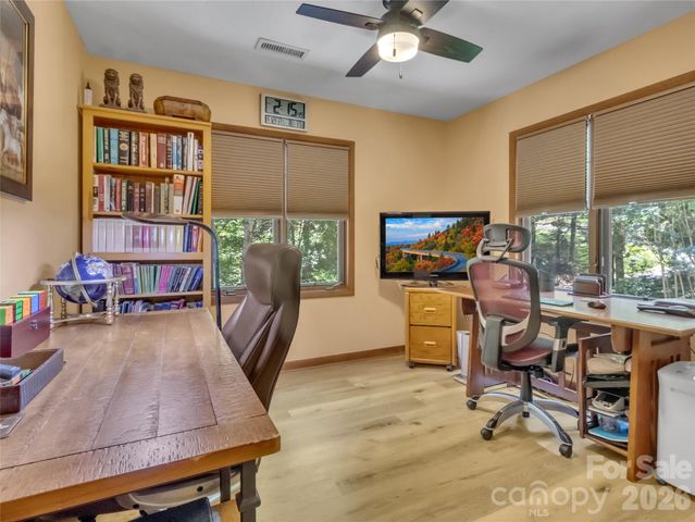 372 Shady Ridge Road, Waynesville, NC 28785