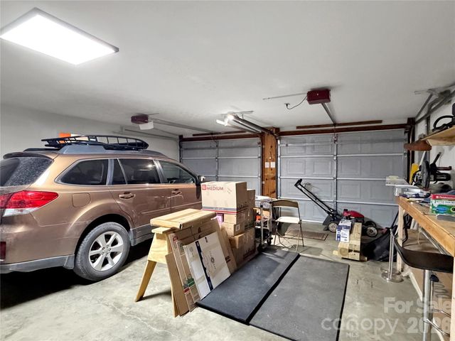 372 Shady Ridge Road, Waynesville, NC 28785