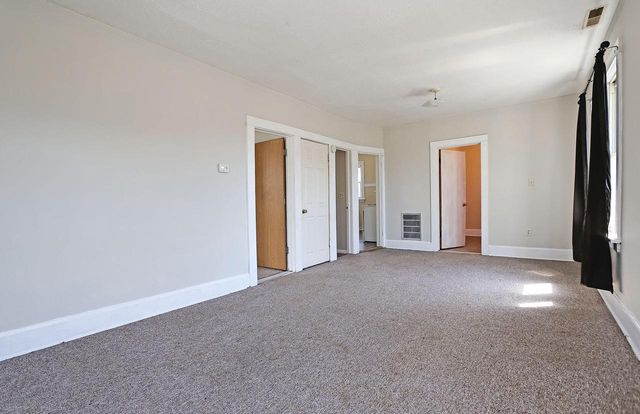 6621 18th AVENUE, Kenosha, WI 53143