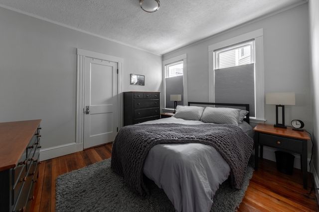 7 Connecticut Ave 1, Somerville, MA 02145