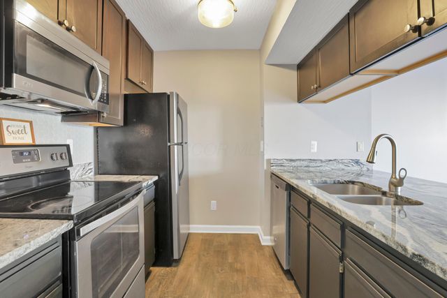 2540 Dahlia Way, 26D, Columbus, OH 43235