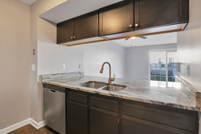 2540 Dahlia Way, 26D, Columbus, OH 43235