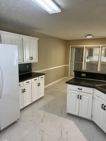 6528 Yellow Stone Court, Columbus, GA 31909