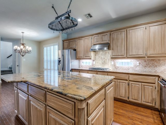6428 Glenhollow Drive, Plano, TX 75093