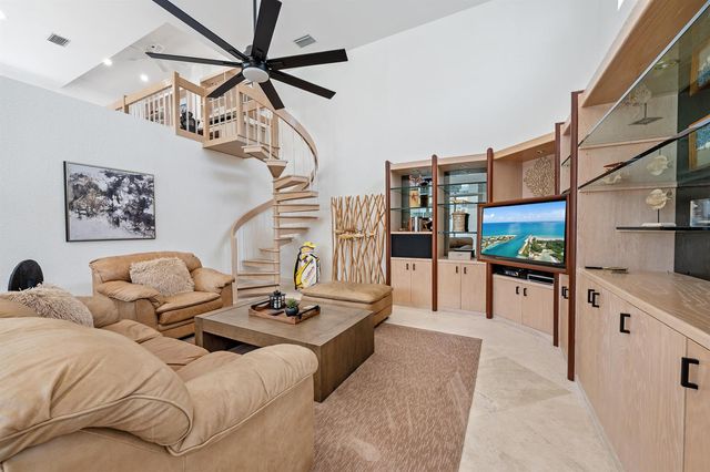114 Waters Edge Drive, Jupiter, FL 33477