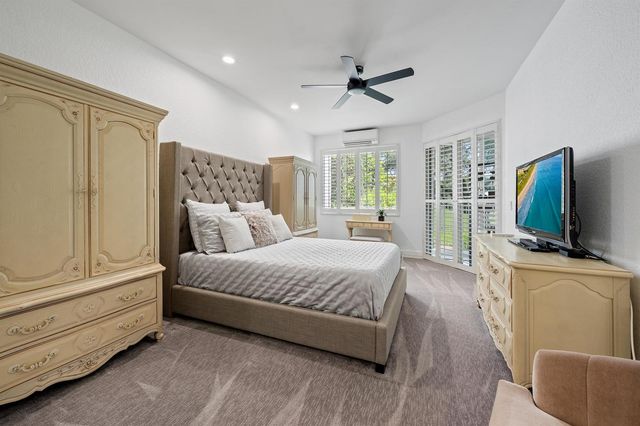 114 Waters Edge Drive, Jupiter, FL 33477