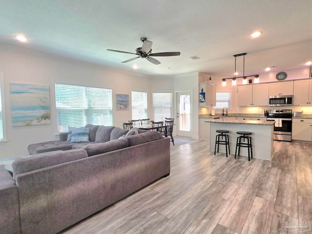 1307 Heron Inlet, Pensacola, FL 32526