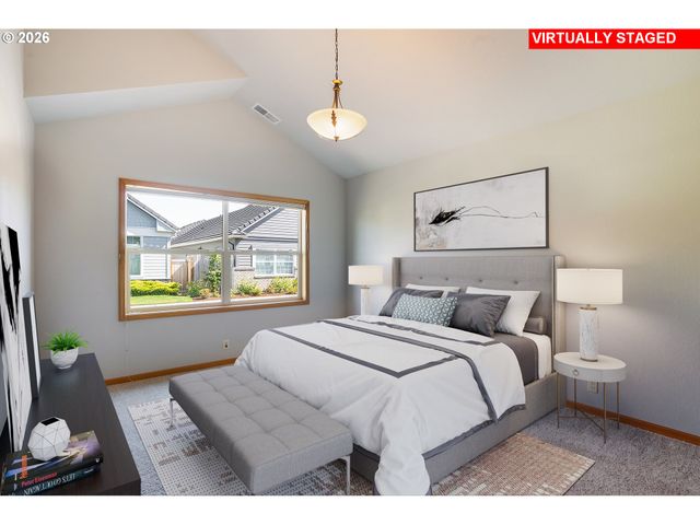 2030 LAKELAND Way, Eugene, OR 97408