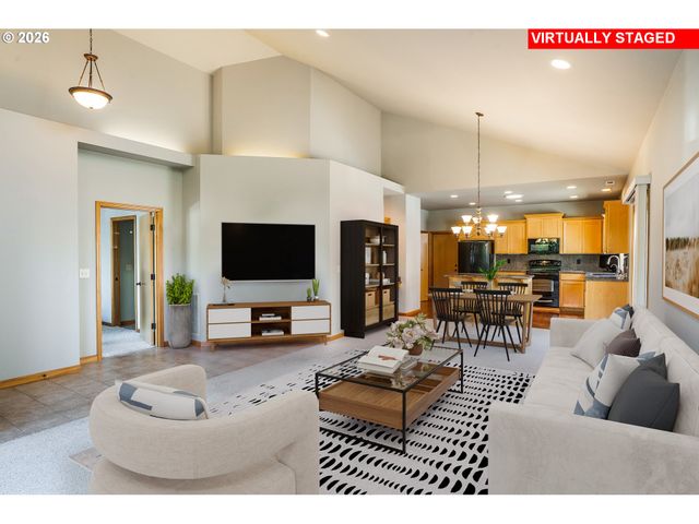 2030 LAKELAND Way, Eugene, OR 97408