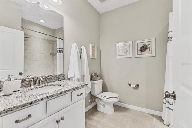 13732 MESSINA LOOP 202, Bradenton, FL 34211