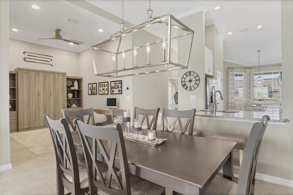 Image 19 of property listing at 13732 MESSINA LOOP 202, Bradenton, FL 34211