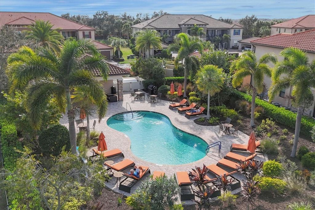 Image 41 of property listing at 13732 MESSINA LOOP 202, Bradenton, FL 34211