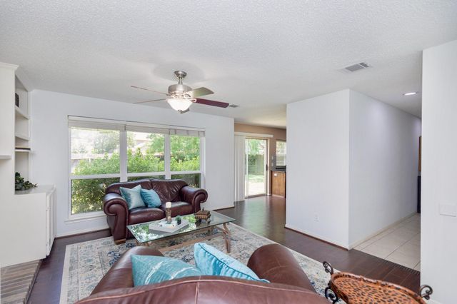 3007 Rimrock Drive, Missouri City, TX 77459