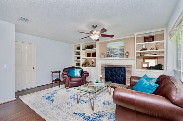 3007 Rimrock Drive, Missouri City, TX 77459
