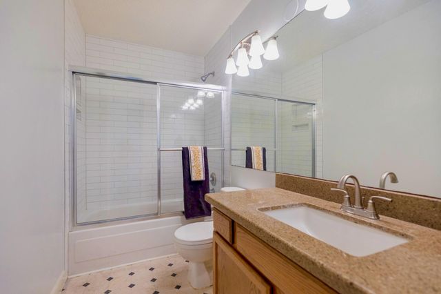 3007 Rimrock Drive, Missouri City, TX 77459