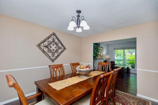 3007 Rimrock Drive, Missouri City, TX 77459