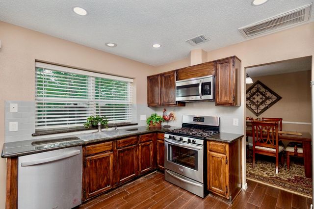 3007 Rimrock Drive, Missouri City, TX 77459