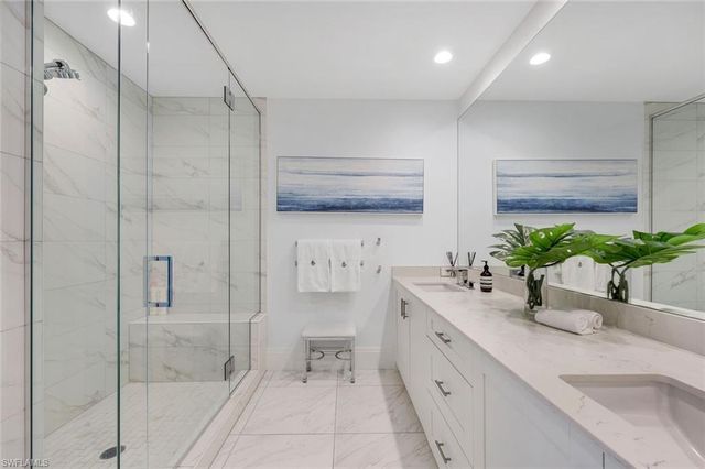 1135 3rd AVE S 303, Naples, FL 34102