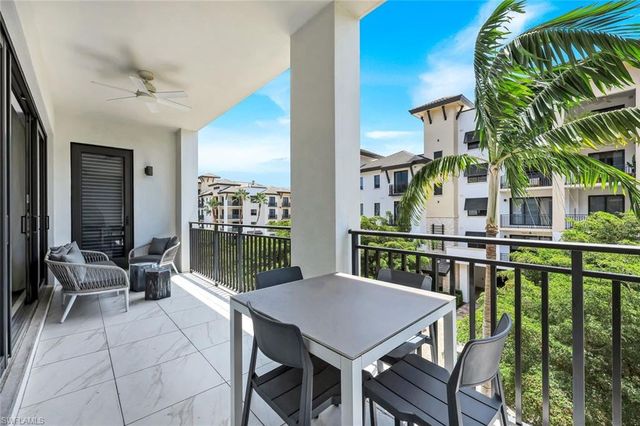 1135 3rd AVE S 303, Naples, FL 34102