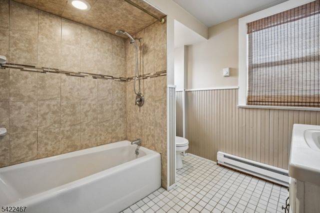 158 Palisade Rd, Elizabeth City, NJ 07208