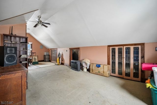 158 Palisade Rd, Elizabeth City, NJ 07208