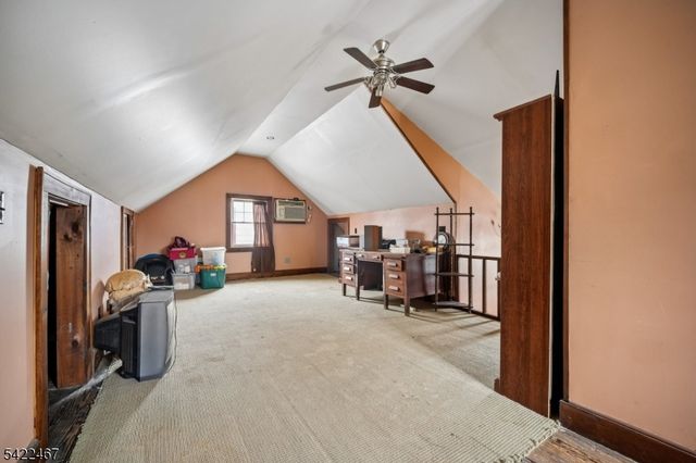 158 Palisade Rd, Elizabeth City, NJ 07208