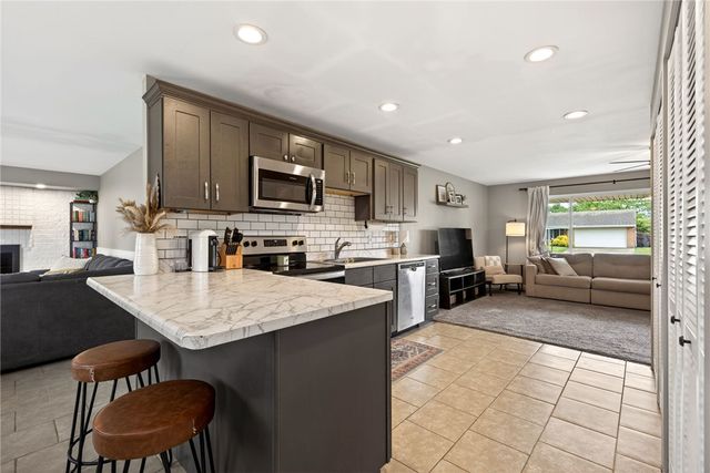 1003 Heathwood Drive, Englewood, OH 45322