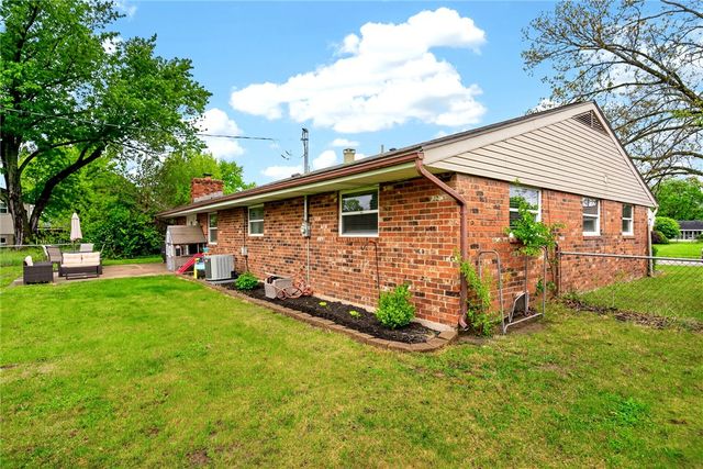 1003 Heathwood Drive, Englewood, OH 45322