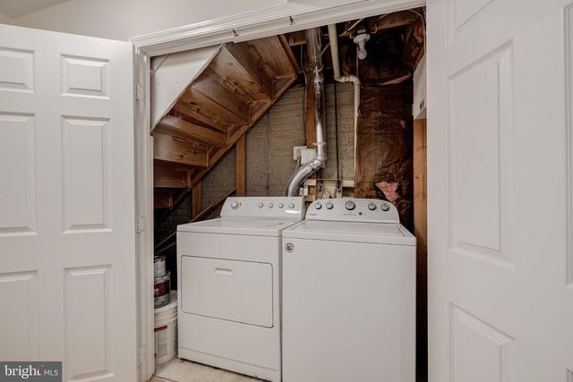 6544 MORNING MEADOW DR, Alexandria, VA 22315