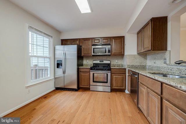 6544 MORNING MEADOW DR, Alexandria, VA 22315